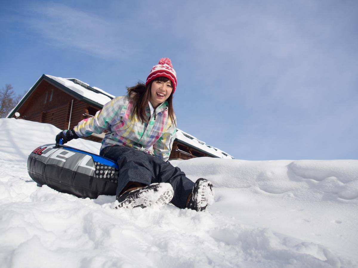 Log Hotel Larch Lake Kanayama Minamifurano Экстерьер фото